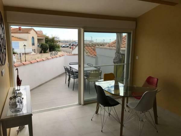 Appartement En Bord De Mer Saintes-Maries-de-la-Mer Exteriör bild