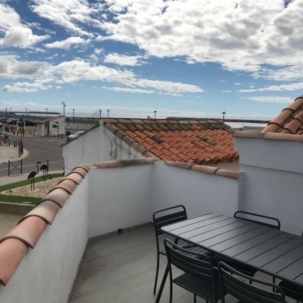 Appartement En Bord De Mer Saintes-Maries-de-la-Mer Exteriör bild